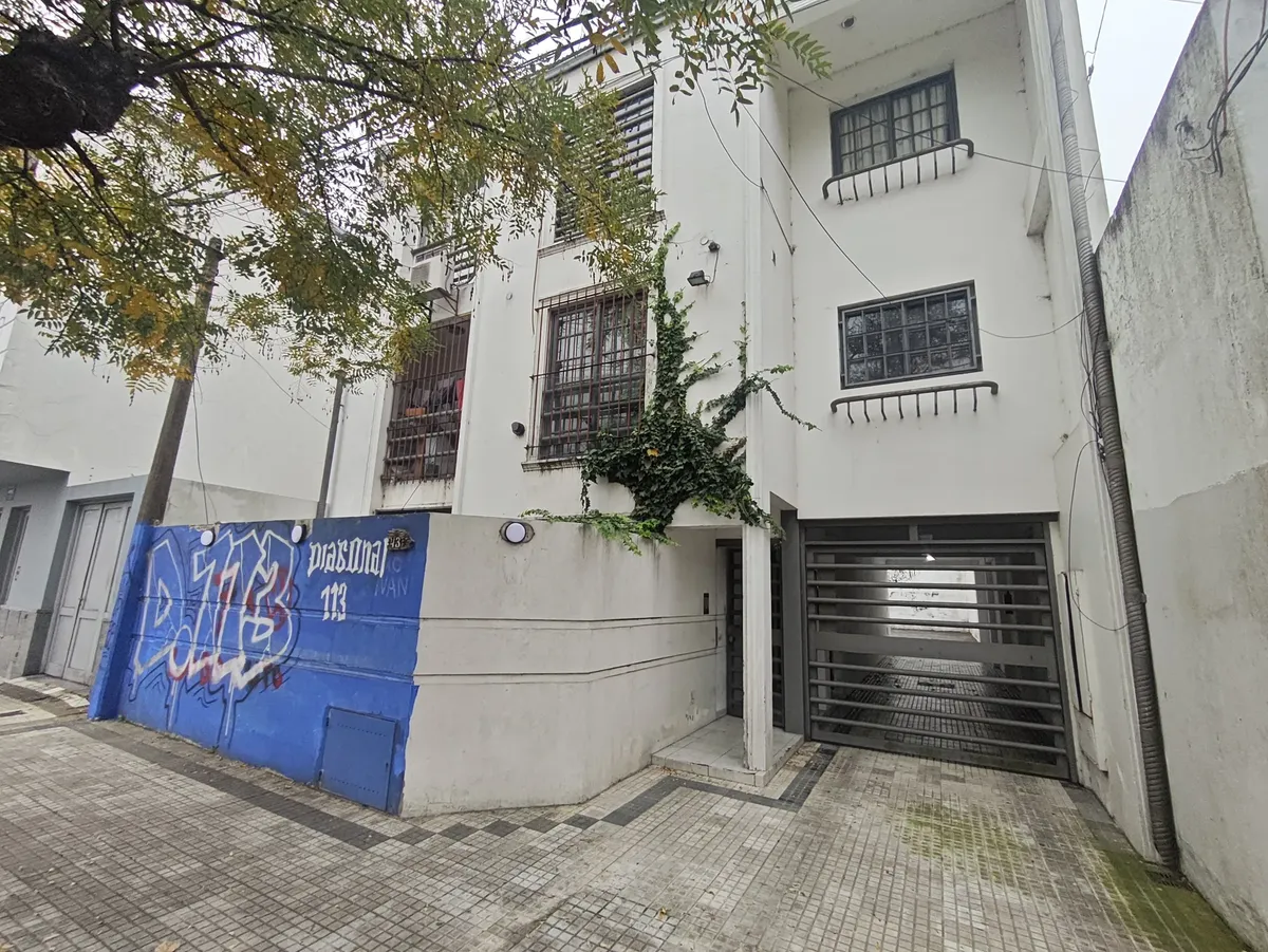 Departamento 1 dormitorio con cochera