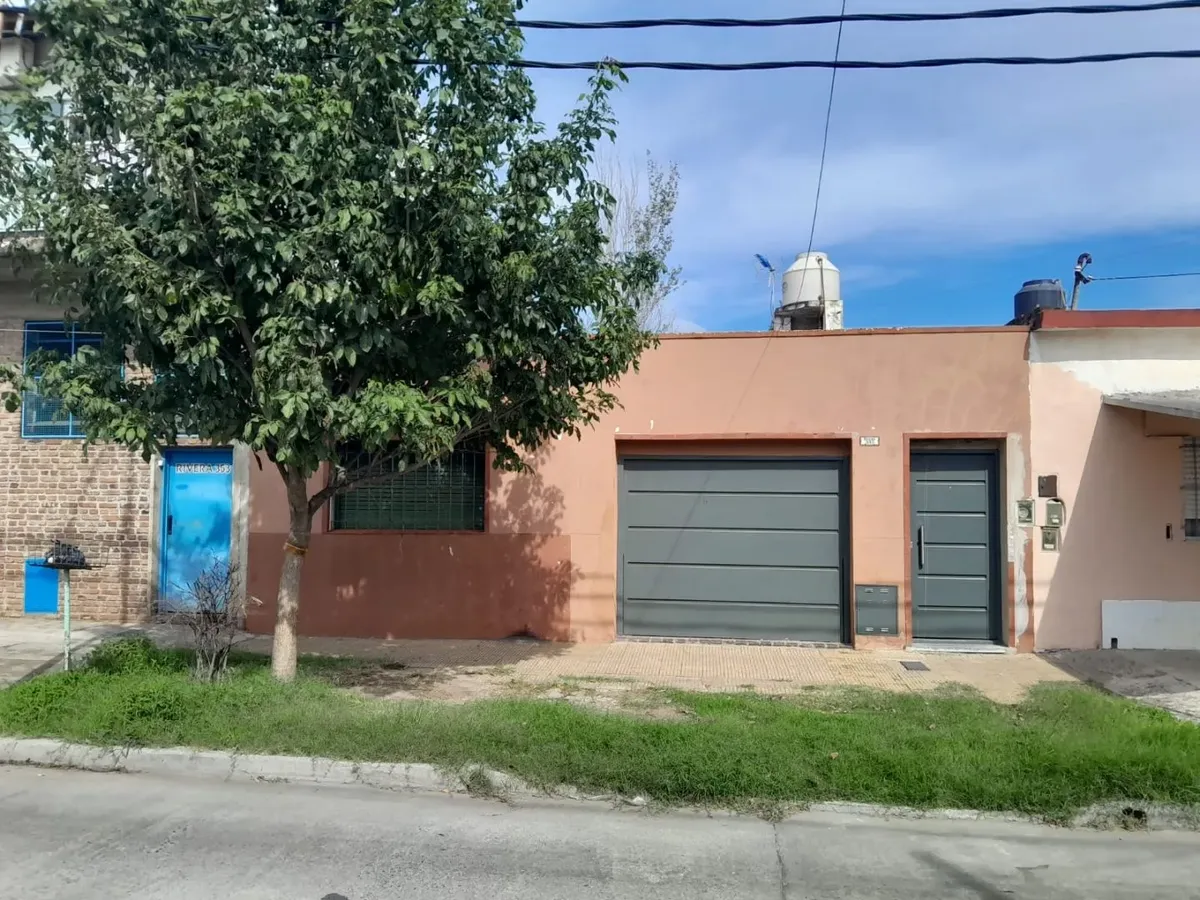 Casa 2 ambientes con A/C