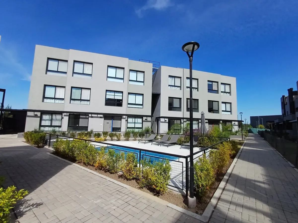 Duplex 3-room with private garden
