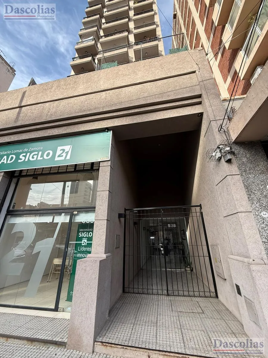 Excelente Monoambiente En Pleno Lomas De Zamora