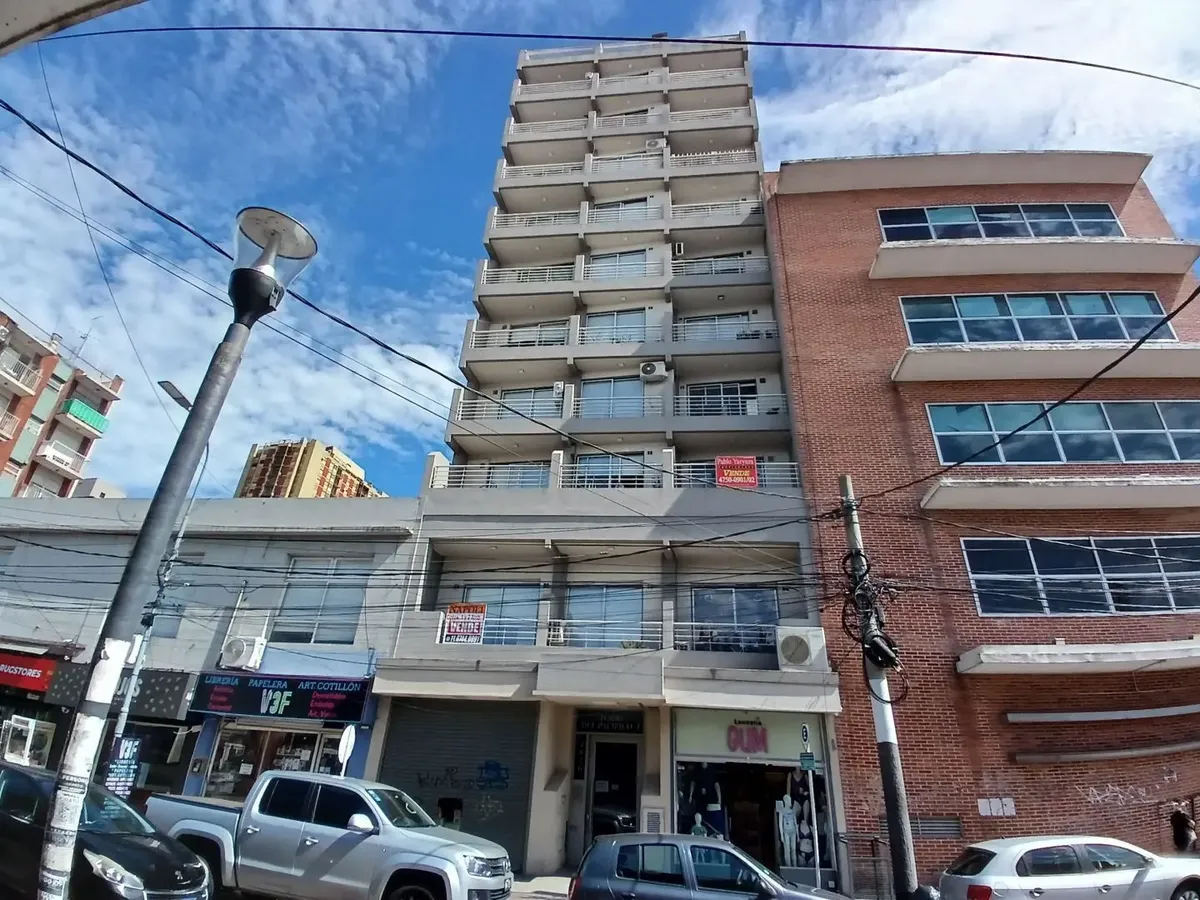 Studio com varanda e terraço