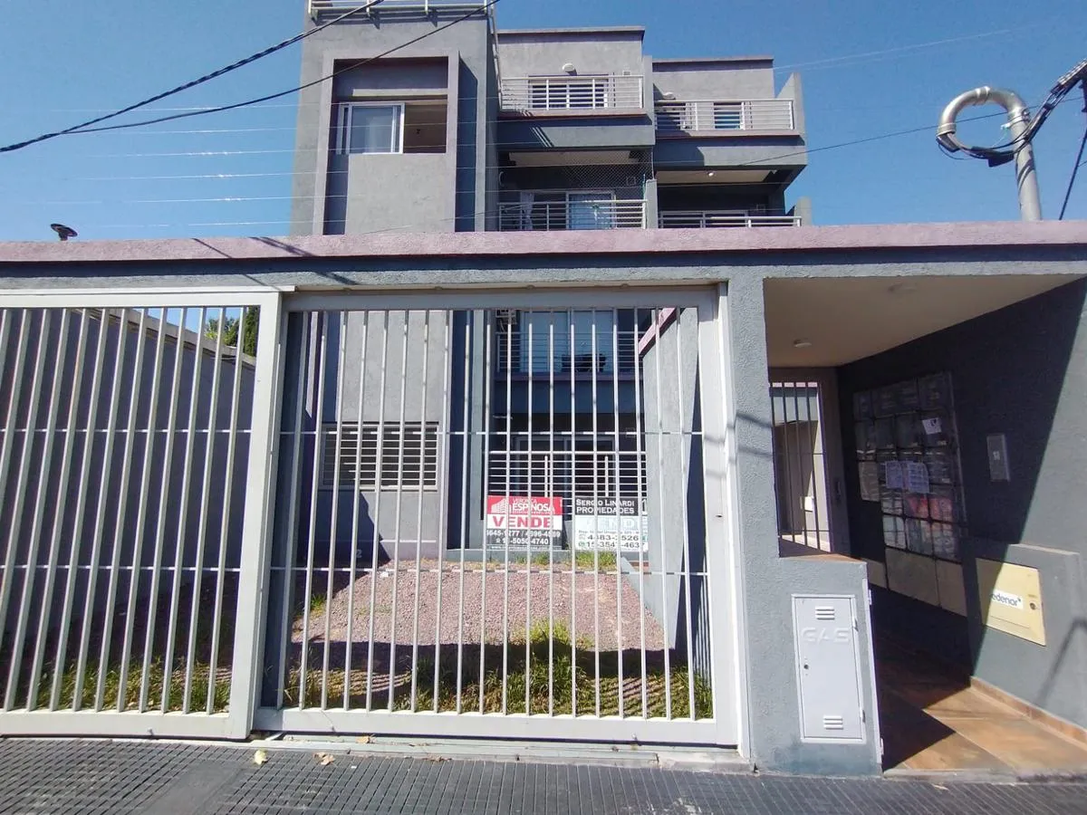 Departamento De 2 Ambientes Con Patio