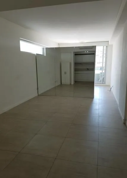 Alquiler Piso 10 Torre Libertador 7766 Parrilla Pileta Seguridad 24hs Cochera