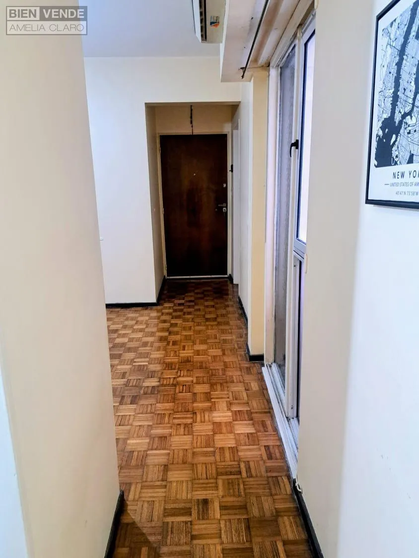 7th floor, split AC and parquet