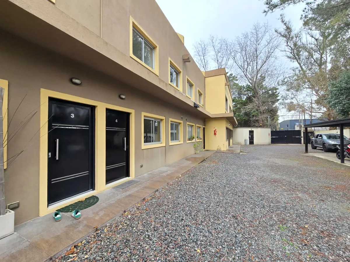 Departamento Dos Ambientes En Alquiler Anual