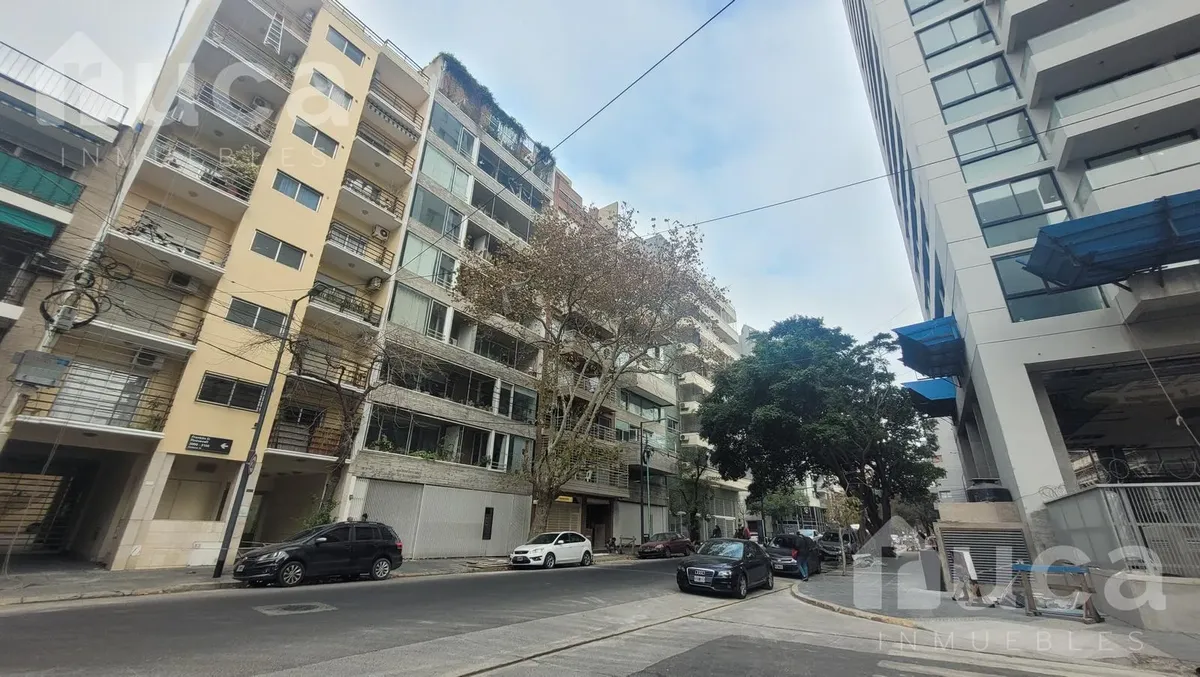 Departamento Dos Ambientes Con Balcón Y Cochera En Alquiler En Belgrano