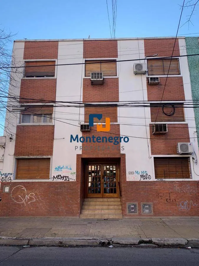 Departamento Dos Ambientes Con Patio