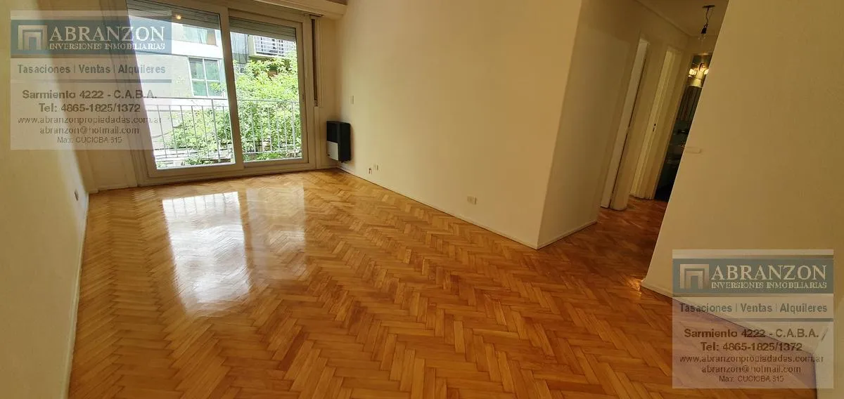 3 ambientes con balcón corrido