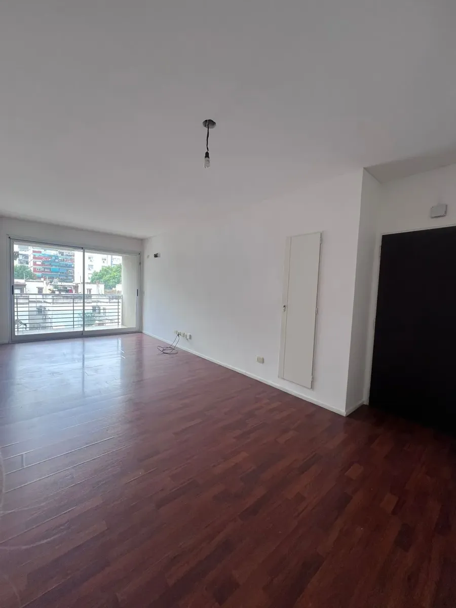 Monoambiente Con Amenities En Caballito | Luminoso