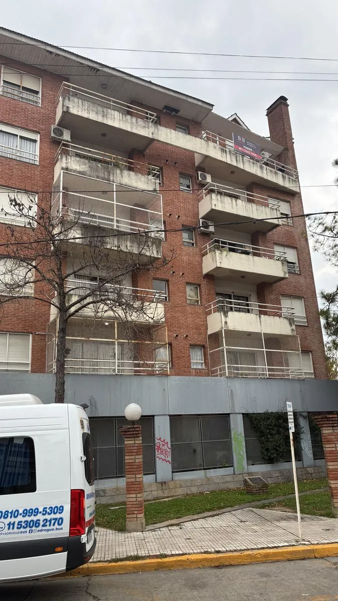 2BR with balcony and central heating