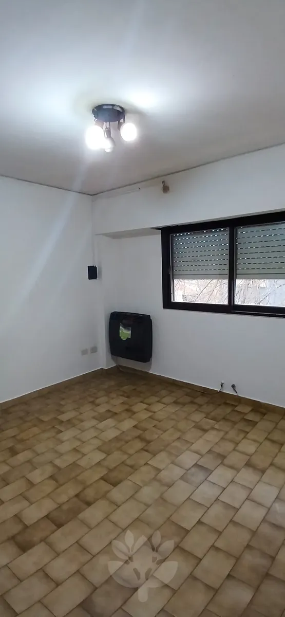 Alquiler - Departamento 1 Dormitorio En Calle 61 Esquina 23 - La Plata
