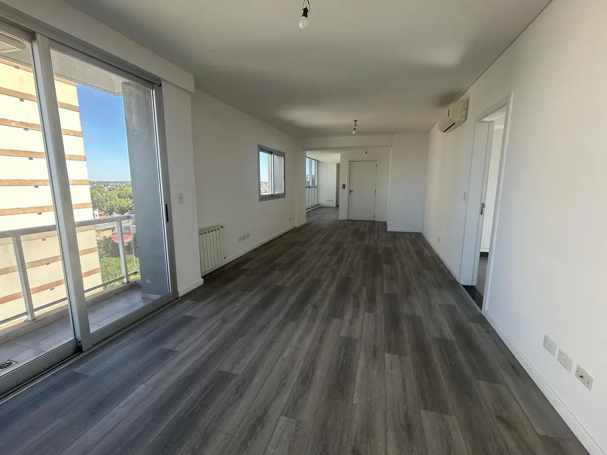 Departamento De 4 Ambientes En Venta En San Fernando