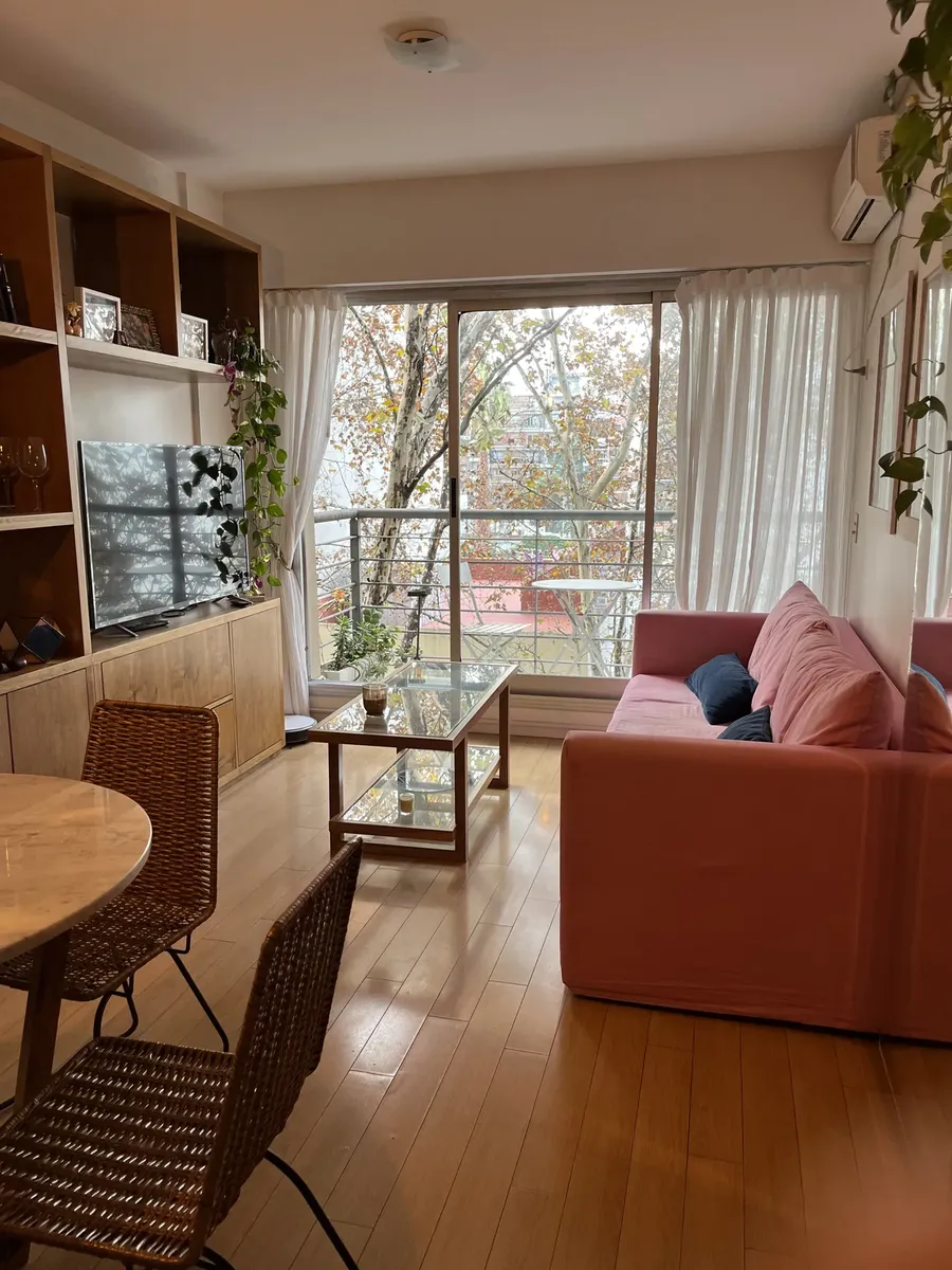 Alquiler Departamento 2 Ambientes, Palermo Hollywood Con Balcón Al Frente