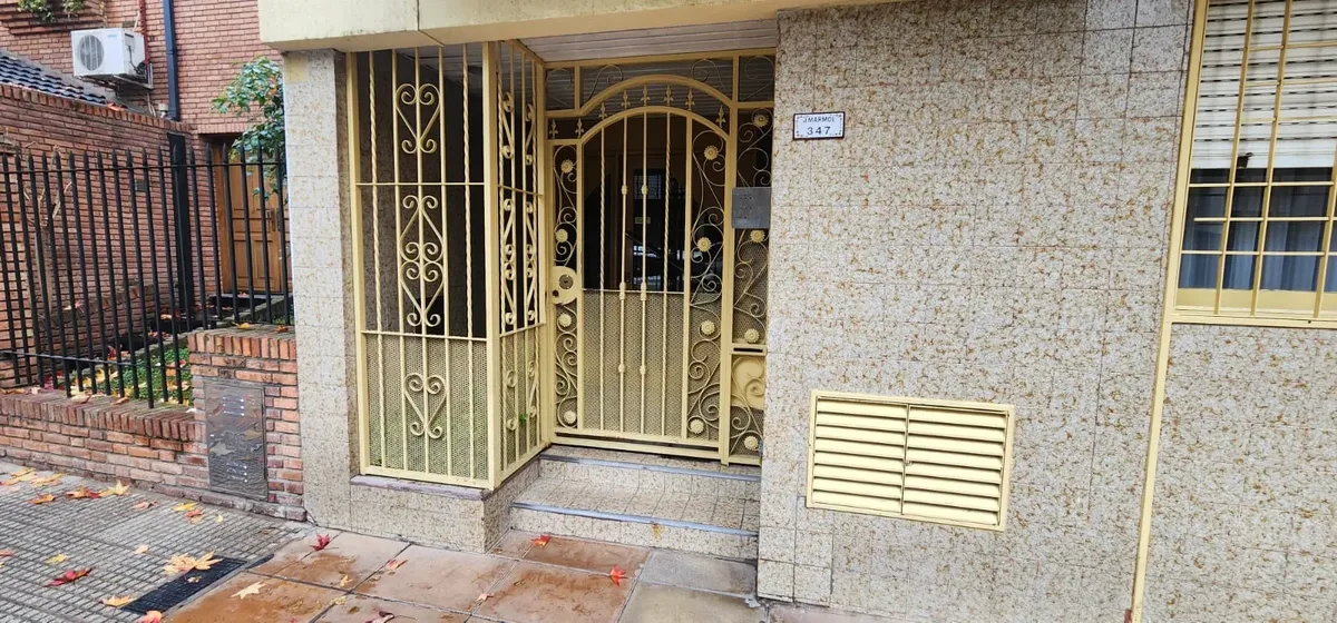 Departamento 2 Ambientes Contrafrente Con Balcon
