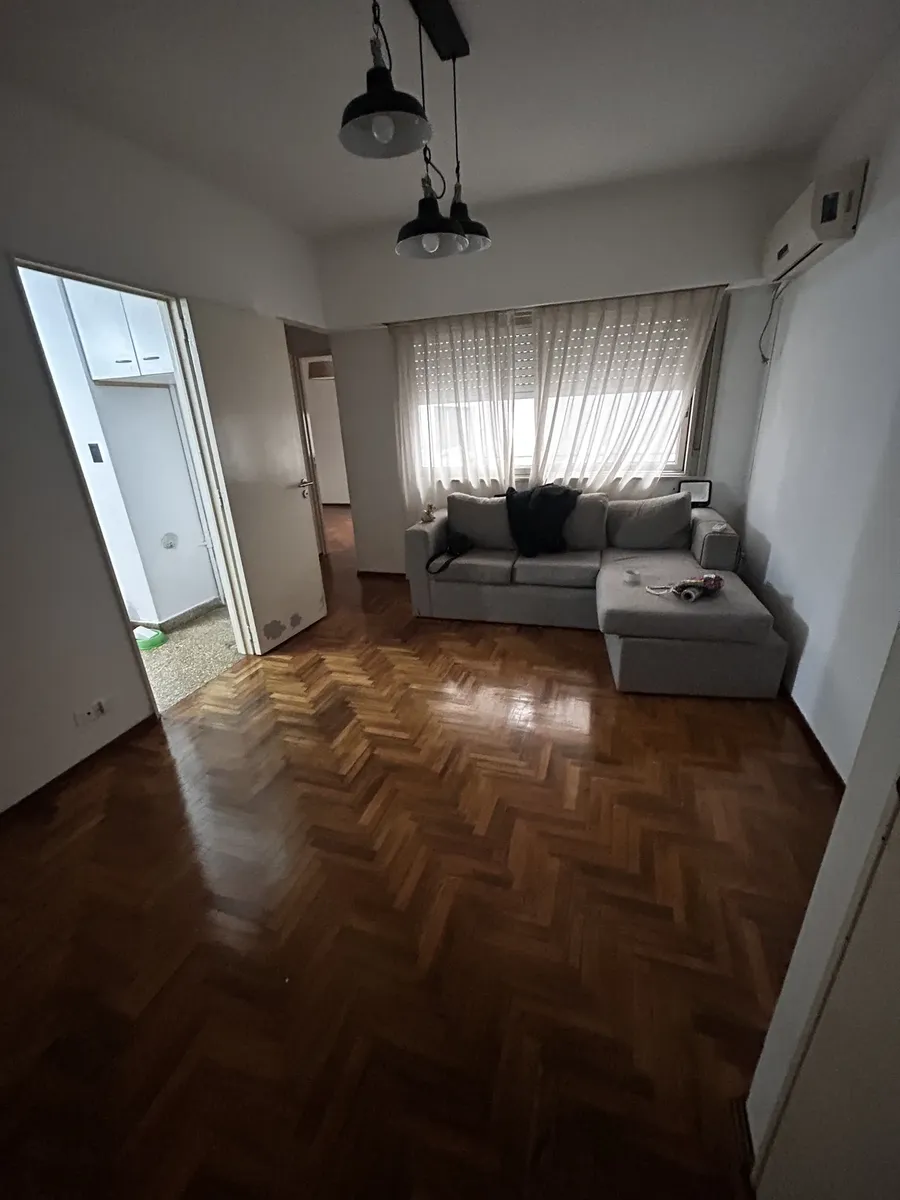 Dpto En Alquiler : 2 Ambientes Interno Luminoso , Av. Maipu Y Ricardo Gutierrez -olivos