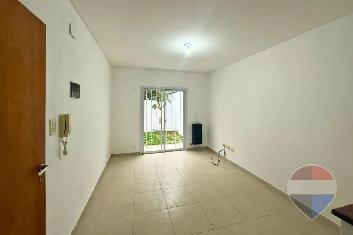 Departamento En Alquiler, La Plata