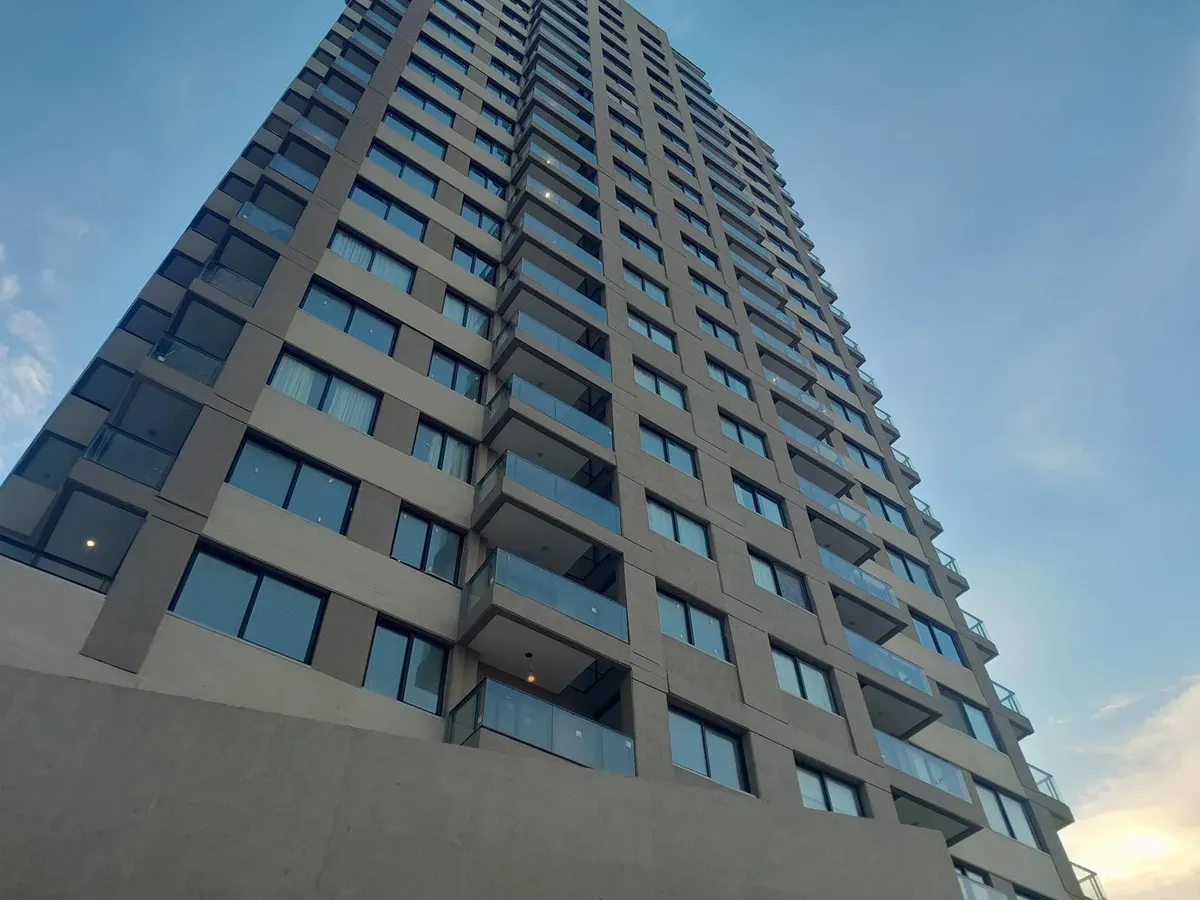 Departamento En Alquiler, 2 Ambientes. Tigre Centro
