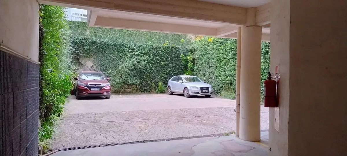 2 ambientes con balcón