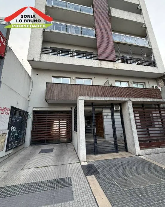 Departamento En Alquiler En Moreno Centro