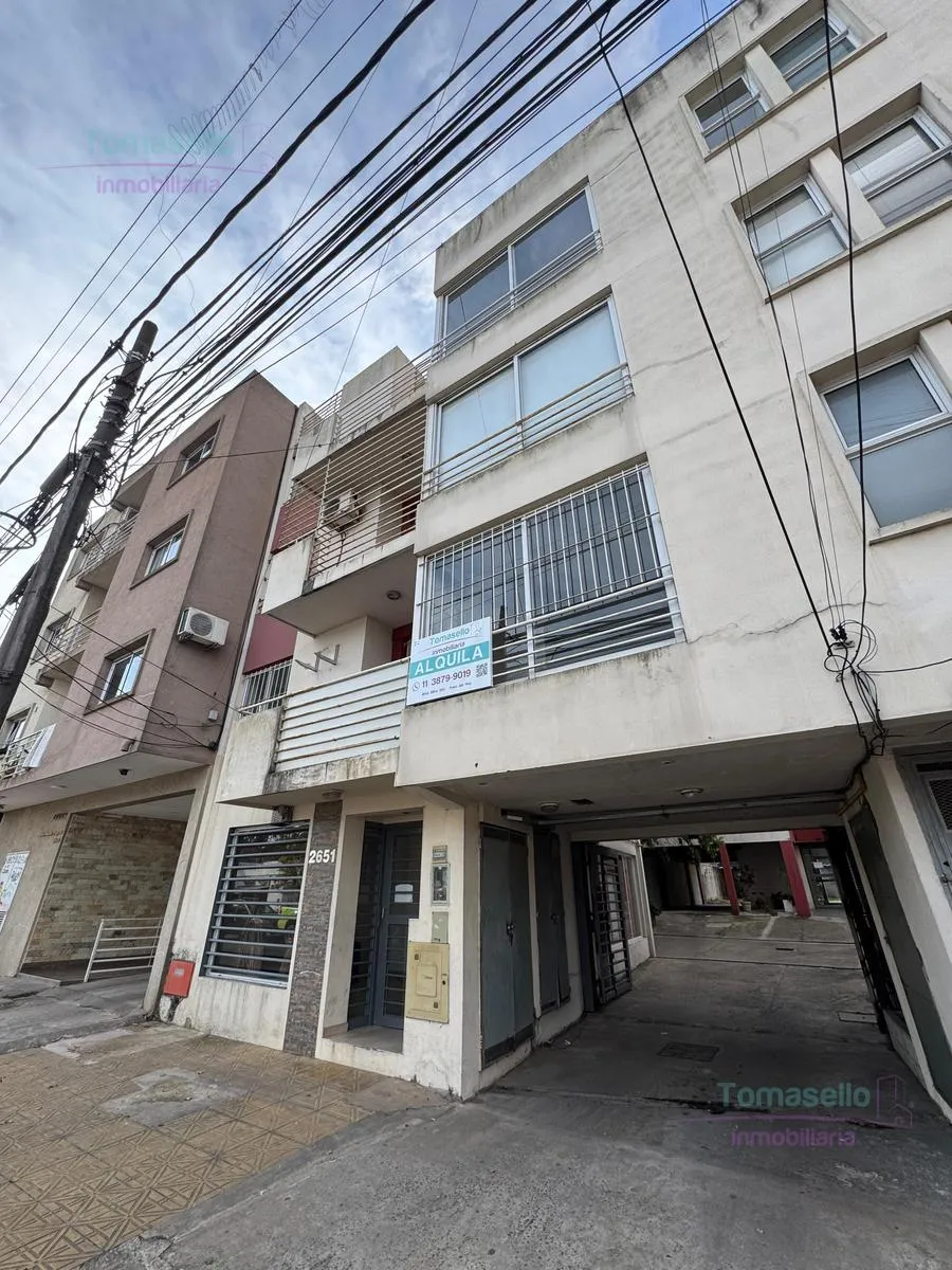 1 bedroom, balcony, 1st floor