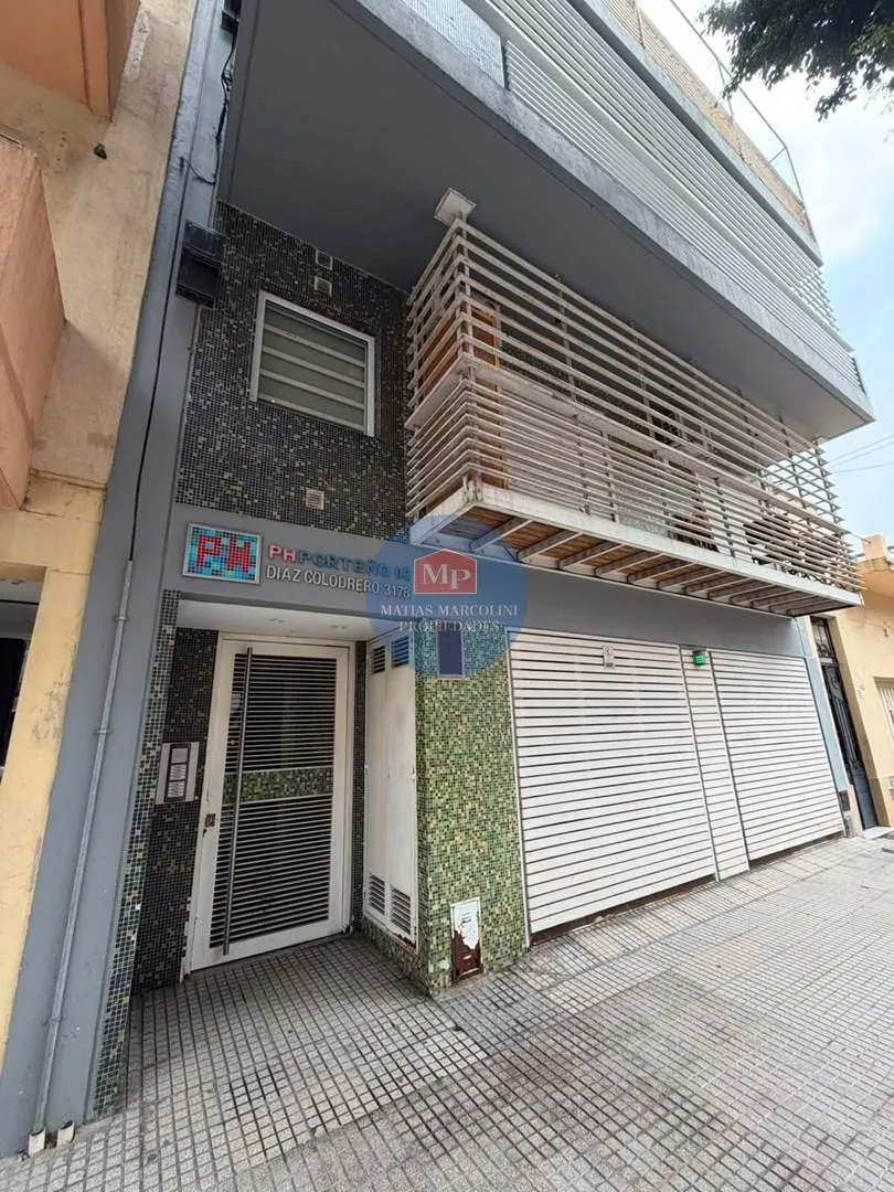 2 ambientes con balcón aterrazado
