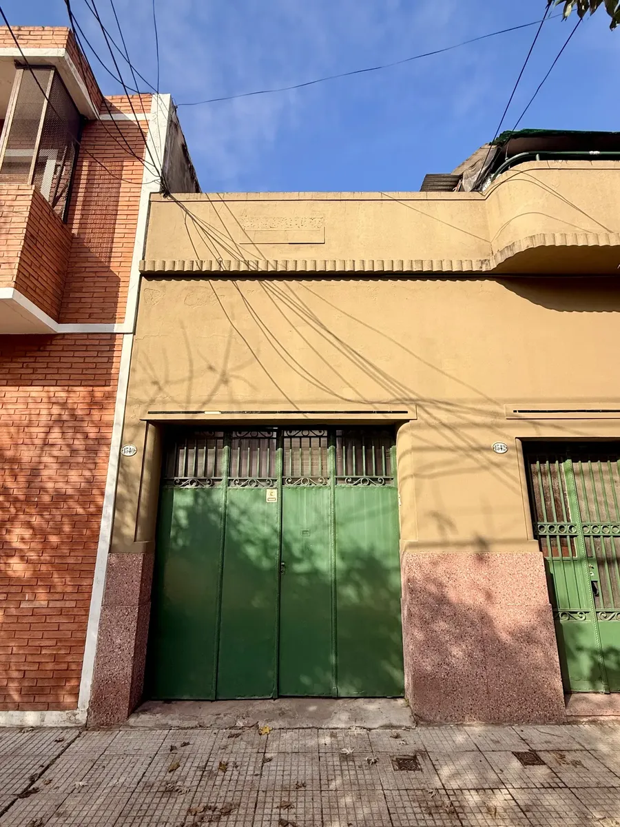 Tipo Casa 2 Ambientes Con Terraza Y Patio. Sin Expensas