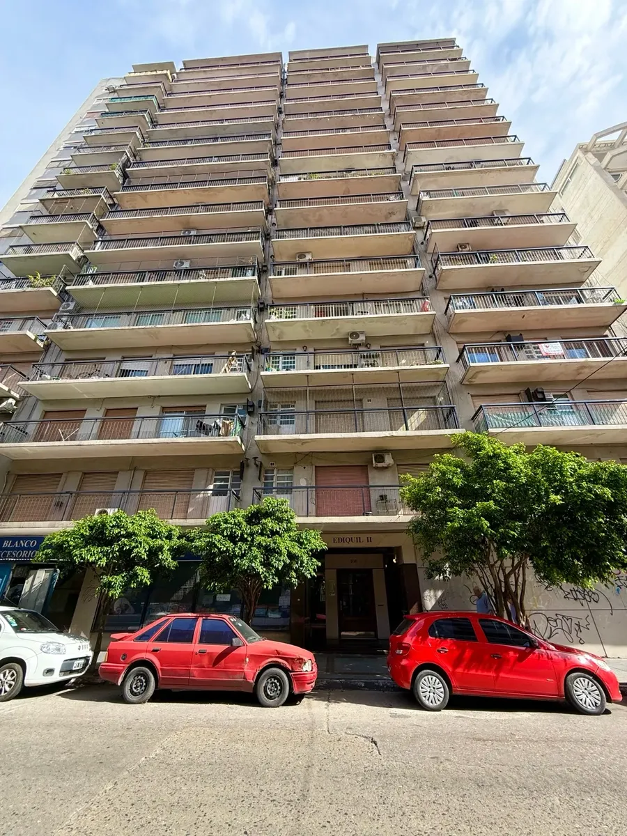 Alquiler Quilmes Centro - Amplio Dos Ambientes