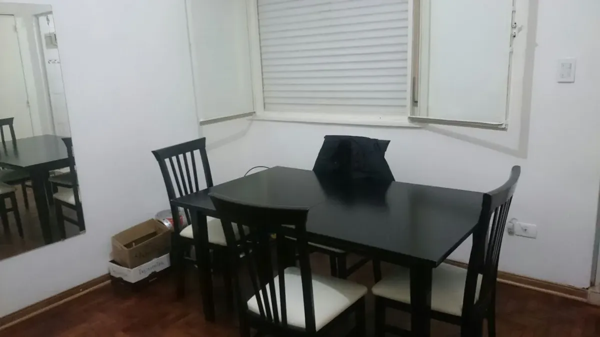 Hermoso Y Amplio Departamento 2 Ambientes En Planta Baja, Cercano Al Subte, Inmejorable Ubicación