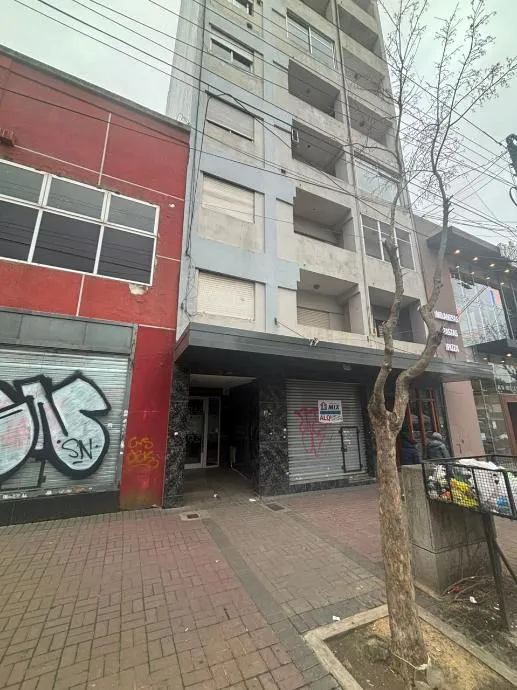 Departamento En Alquiler De 3 Ambientes En El Centro De Berazategui