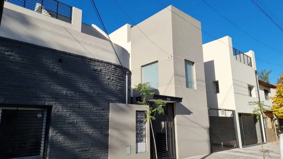 Departamento En Alquiler En Ituzaingo Sur
