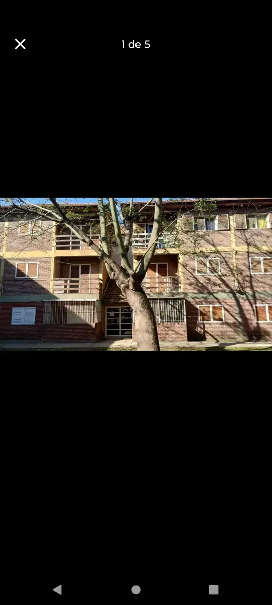Departamento En Alquiler Con 2 Dormitorios,cocina , Living Comedor,baño , Lavadero Y Balcón .,inda Ubicación En El Barrio ,zona De Comercios , Colectivo Local ,sala De Pronta Atención ,colegios