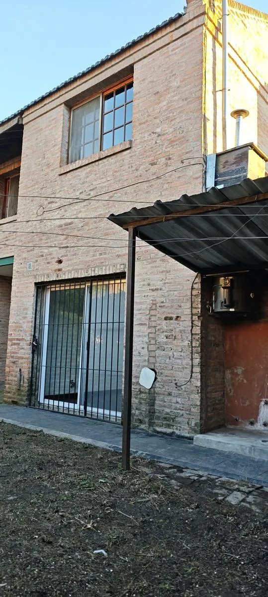 3BR duplex with private yard