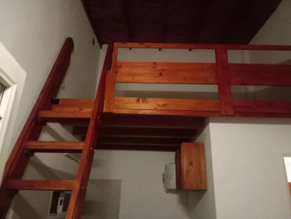 Estúdio com mezanino e lavanderia