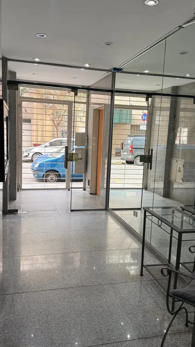 Departamento 3 Amb A Mts Hpital Italiano Dia Semana Quincena 200 Mts Av Corrientes - Sanatorio Guemes - Hpital Naval