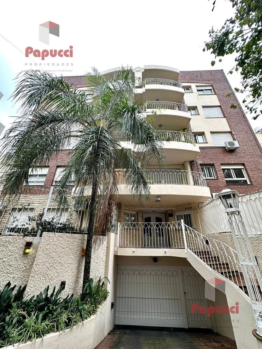 2-room apartment with balcony and parking