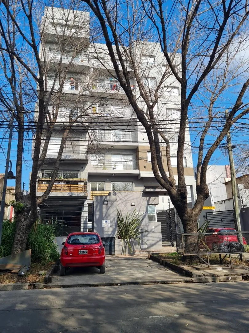 Estúdio com varanda e vaga