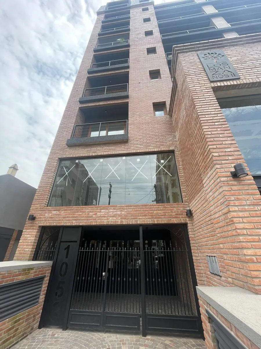 Departamento Dos Ambientes En Venta En Ituzaingo