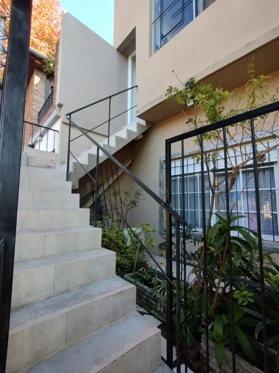 Alquiler - Ph 2 Ambientes, 1° Piso. Villa Adelina