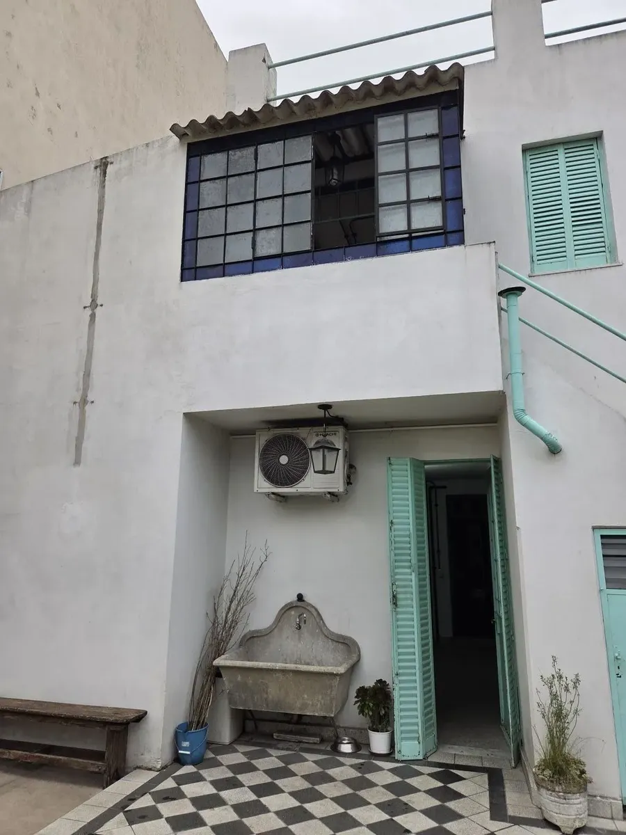 Venta Casa Lanus A 10 Min Subte Acepta Dep