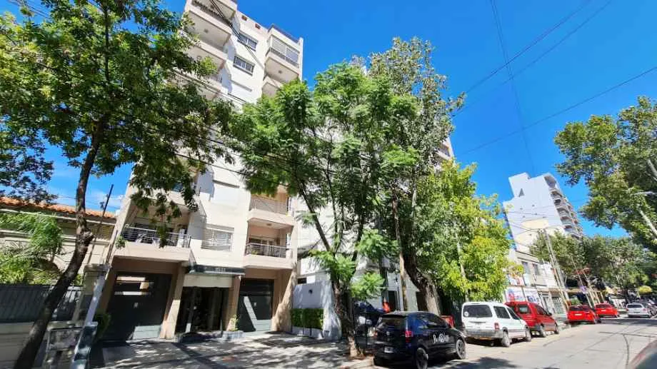 Lanús Oeste, 2-room apt with parking