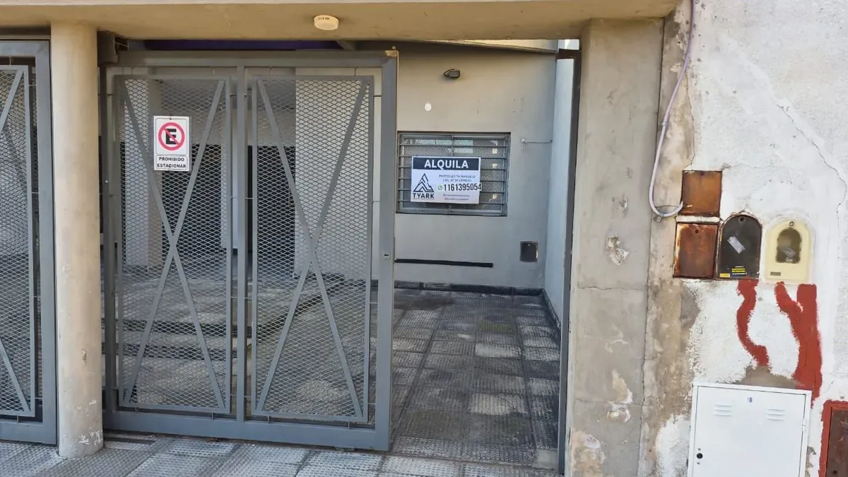 Alquiler Monoambiente Con Cochera Lanús Oeste