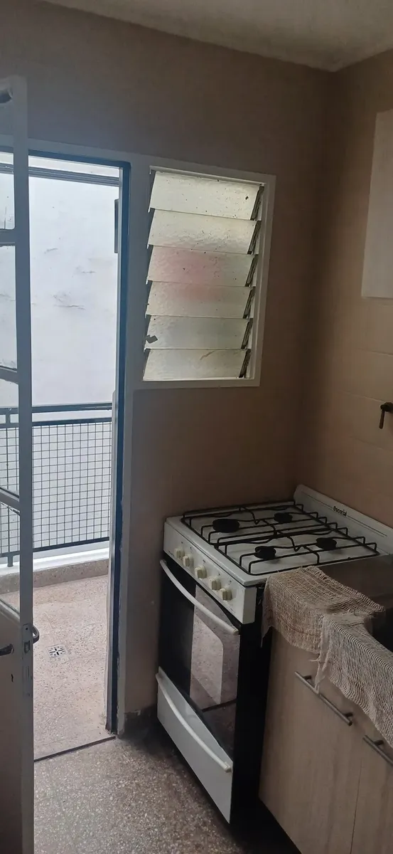 2-room apartment unfurnished