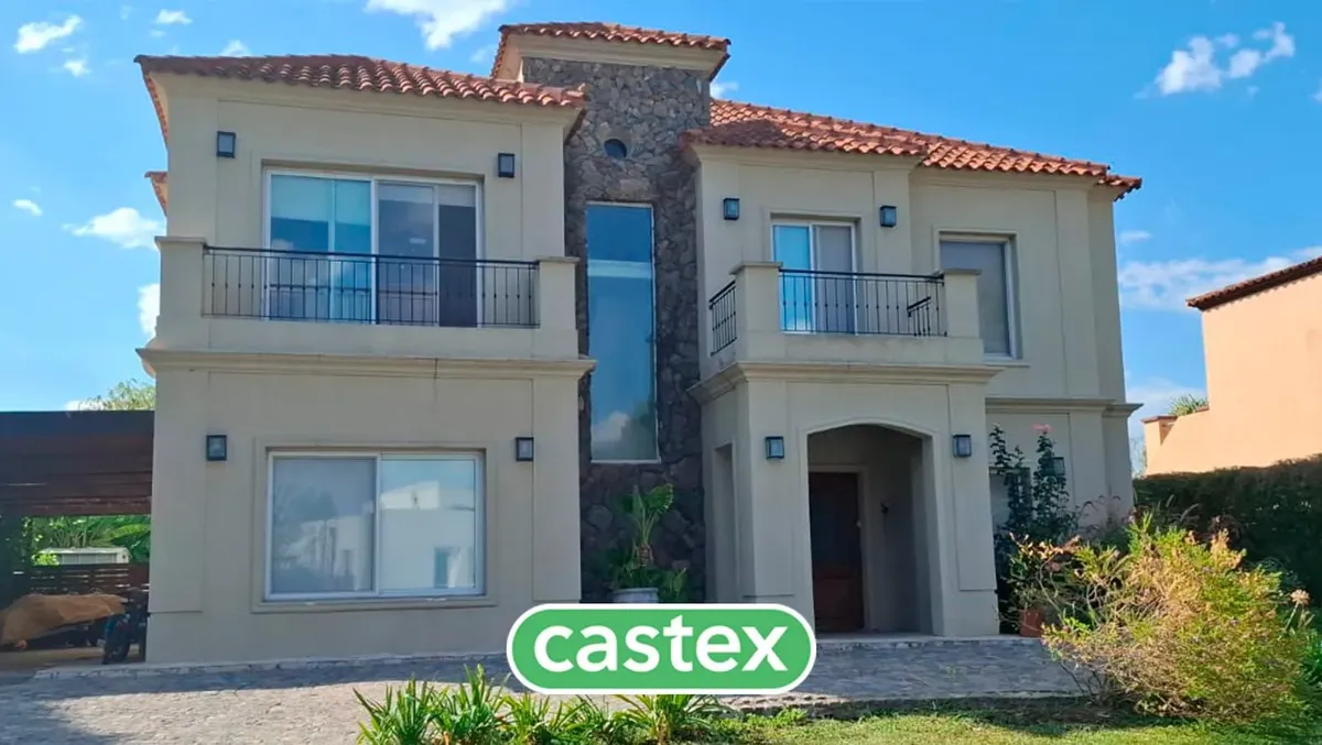 Casa em Villanueva com piscina aquecida e amarra
