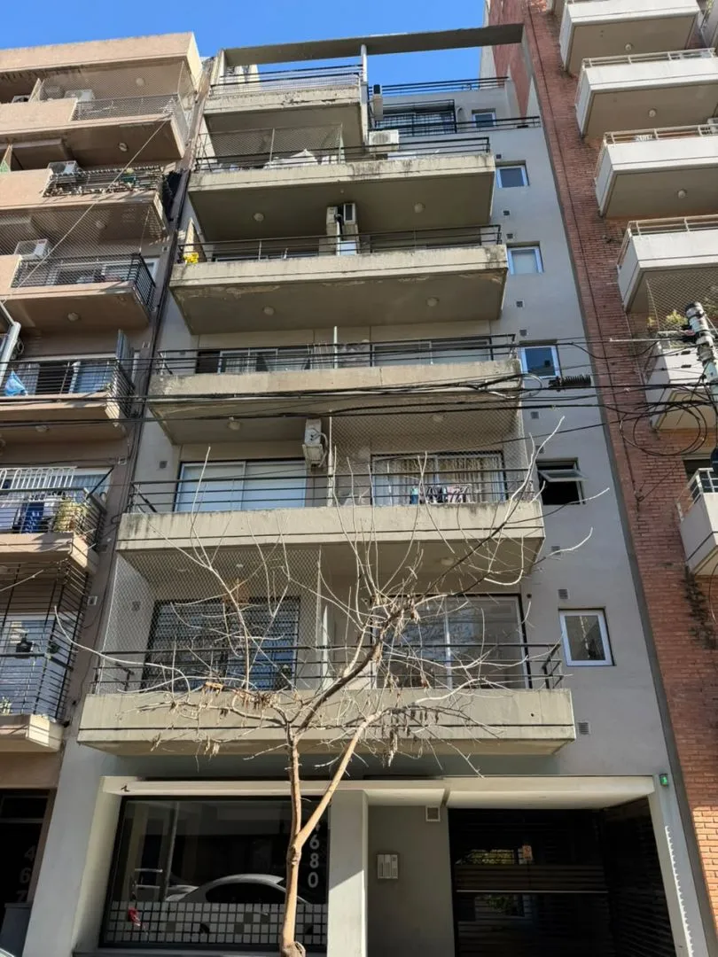Alquiler - Monoambiente Con Balcón Al Frente Villa Pueyrredón