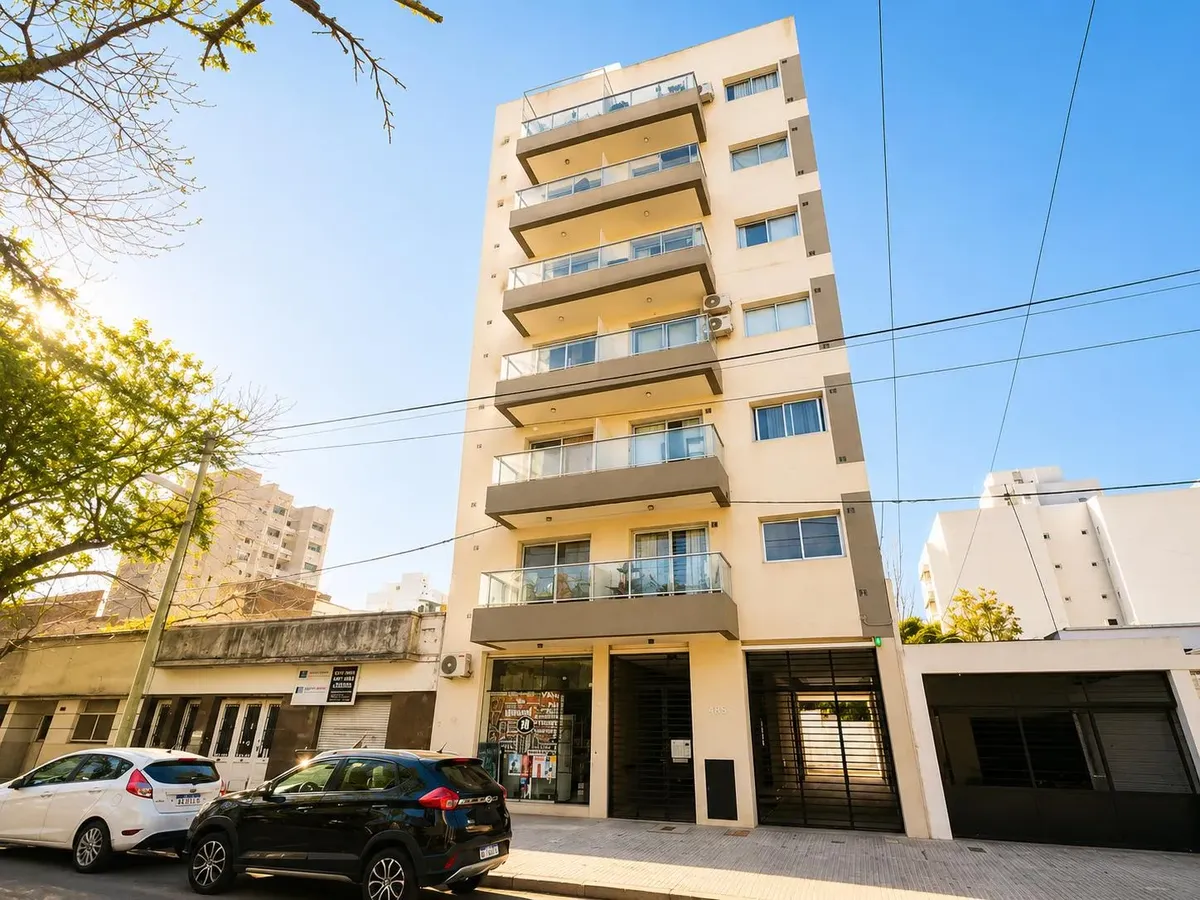 Monoambiente En Alquiler 18 Entre 41 Y 42, La Plata