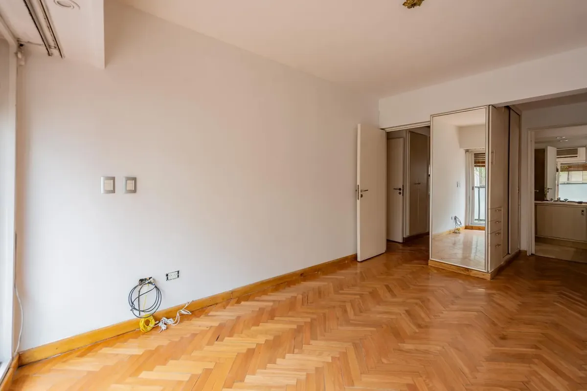 Departamento En Venta- Alquiler Recoleta, 4 Amb Con Cochera, Dependencia Y Baulera
