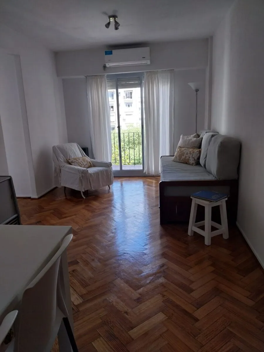 Recoleta, balcony and 2 twin beds