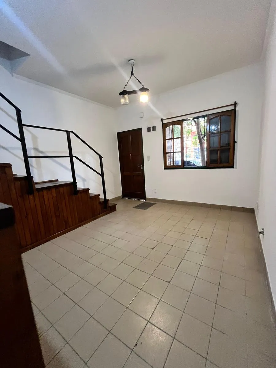 Duplex En Alquiler En Ramos Mejia