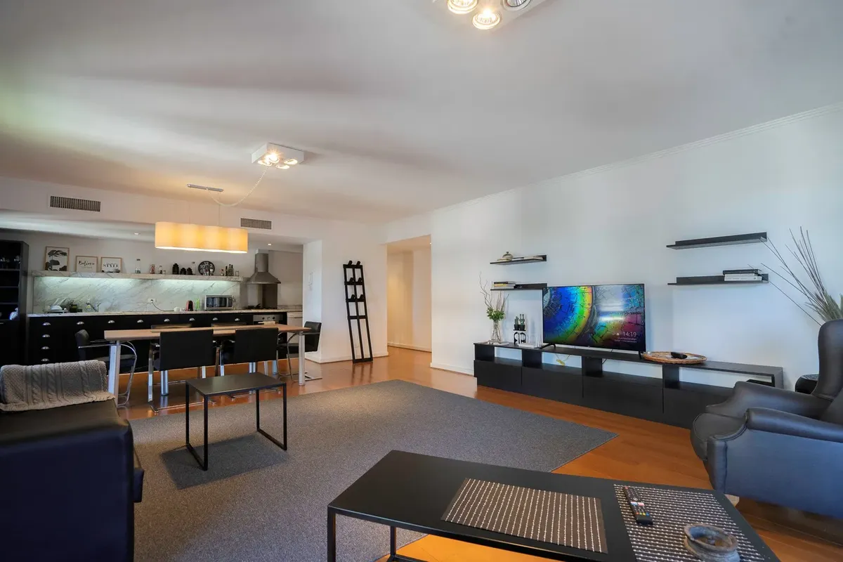 8th floor, Puerto Madero, furnished