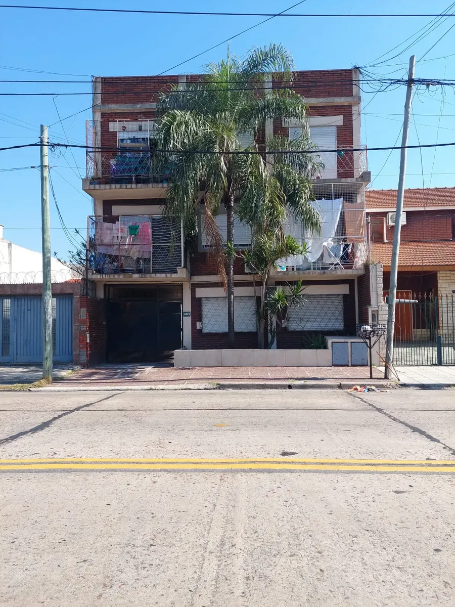 Departamento De 2 Ambientes En Alquiler Con Balcon Apto Mascota